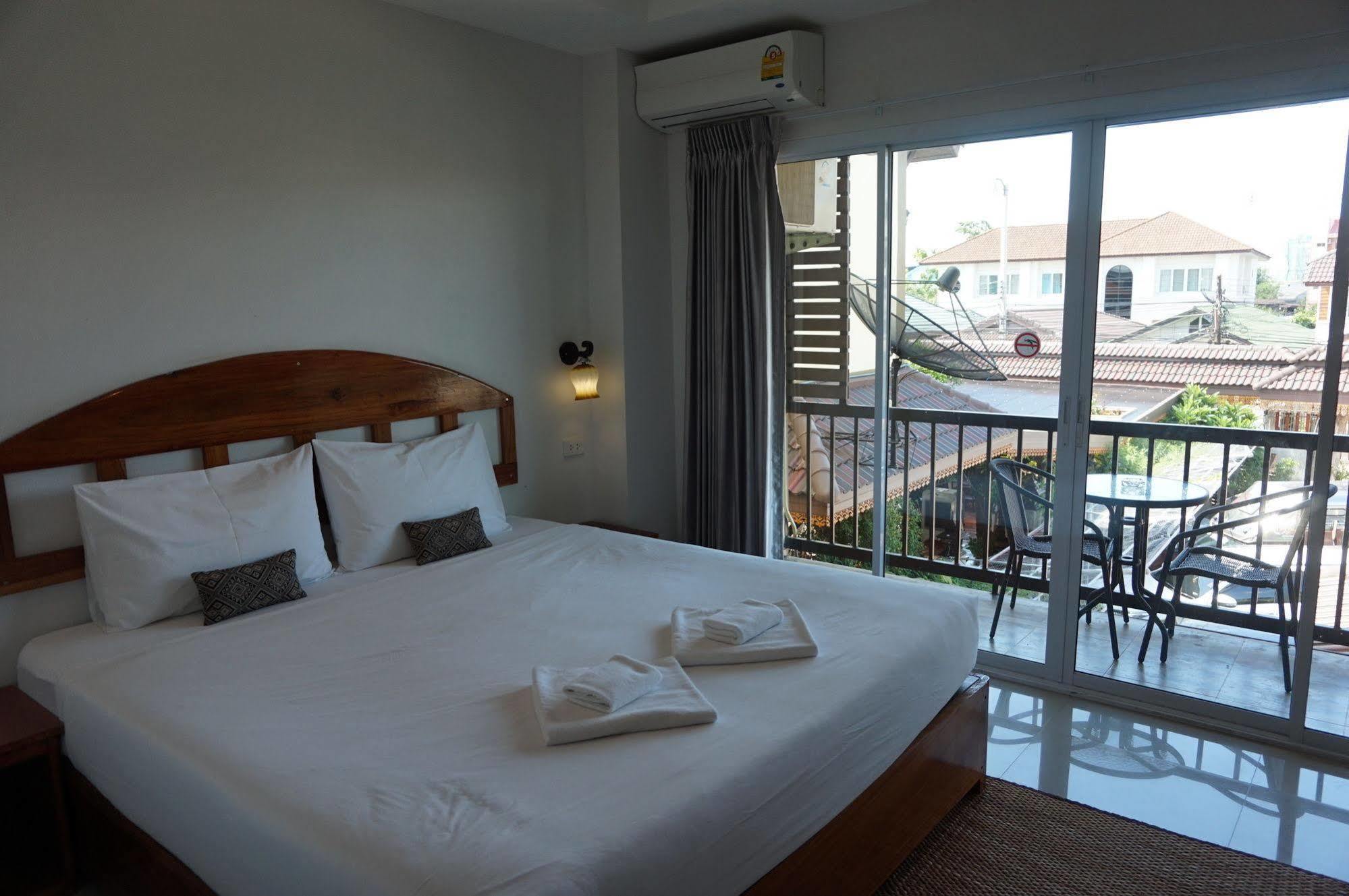 Baan Krittika Hotel Udon Thani Exterior photo