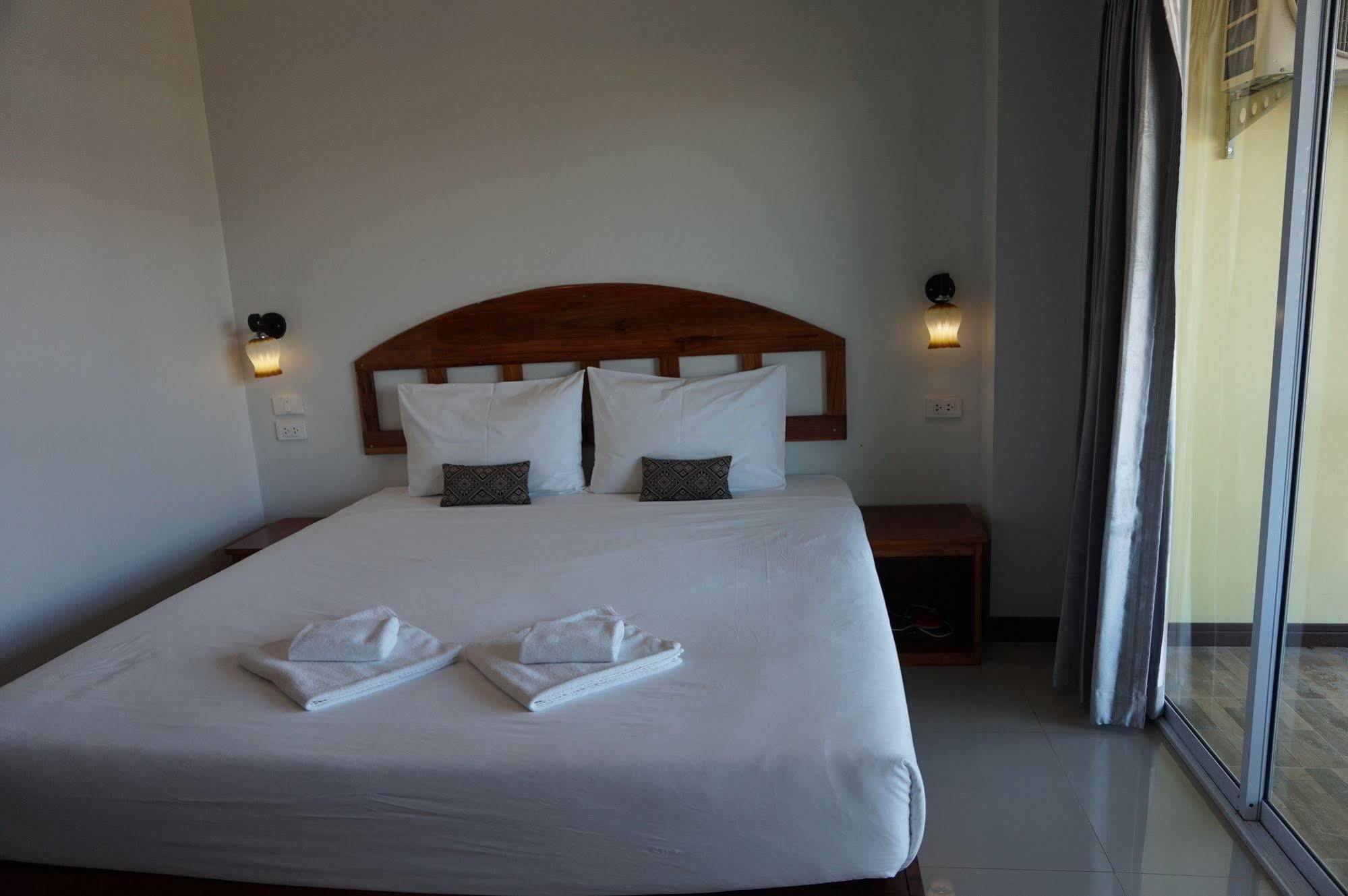 Baan Krittika Hotel Udon Thani Exterior photo